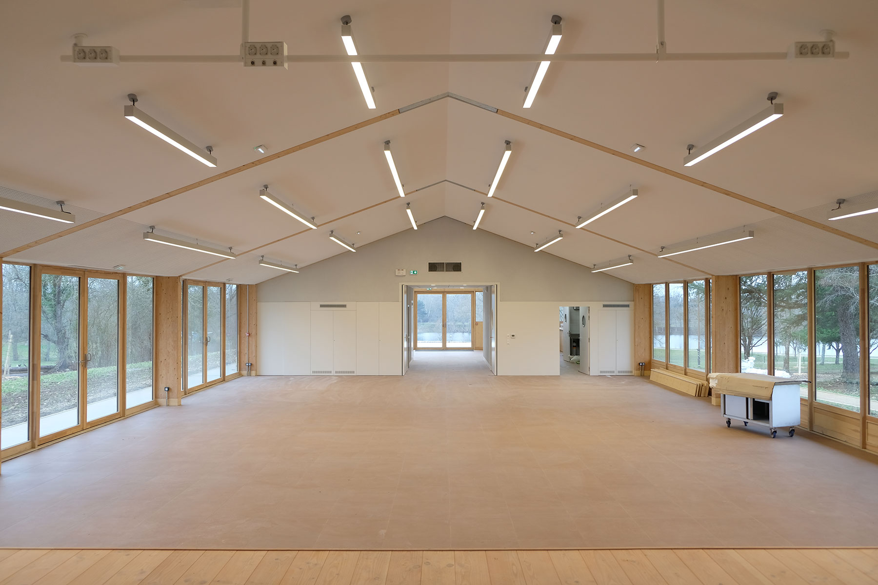 Panorama, bureau d’architecture : MSF : Construction d'une salle polyvalente